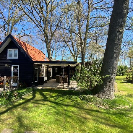 B&B De Tuinfluiter Nieuwleusen Buitenkant foto